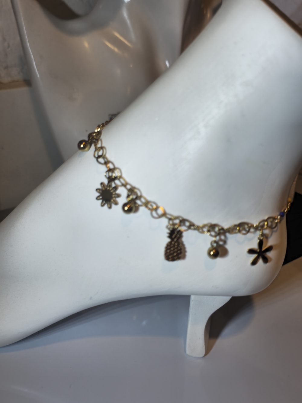 Gold Tone Pineapple & Flower Charm Anklet - Women Accessories